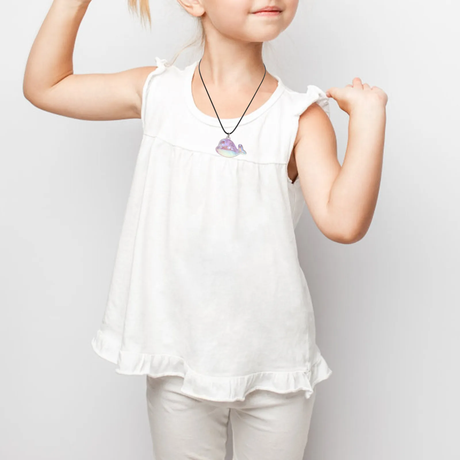 

5Pcs Childrens Ocean Animal Pendant Necklace Dolphin Whale Charms Transparent Bubble Effect Jewelry Ornaments Dolphin Necklace