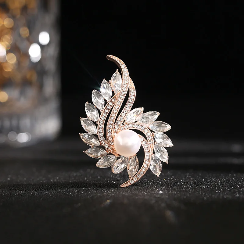 1Pc Exquisite Brooch for Women Fashion Luxury Rhinestone Geometry Brooches Pins Jewelry Accessories Party Gifts 2025