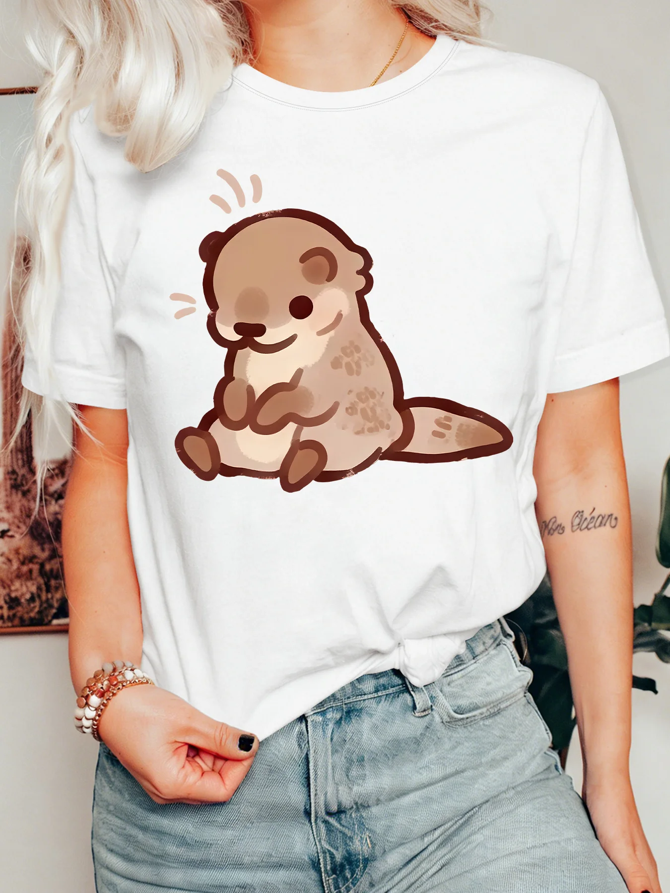 Women Crew Neck Tee Lovely Smiling Cartoon Sea Otter Graphic Print Short Sleeve Loose Ladies Cotton Plus Size Casual Top