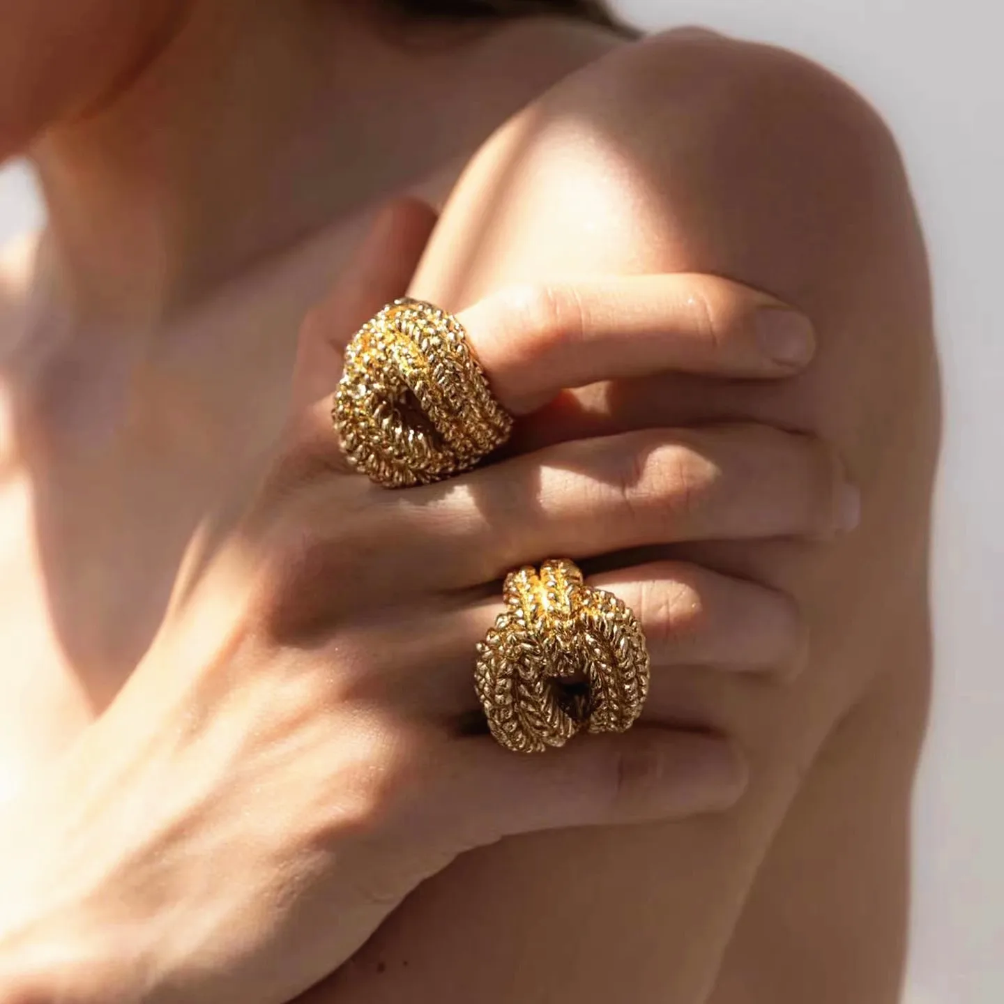 

Vintage Geometric Metal Twist Knot Open Rings for Women Punk Gold Color Hollow Ring Exaggerated Party Jewelry Finger Accessory