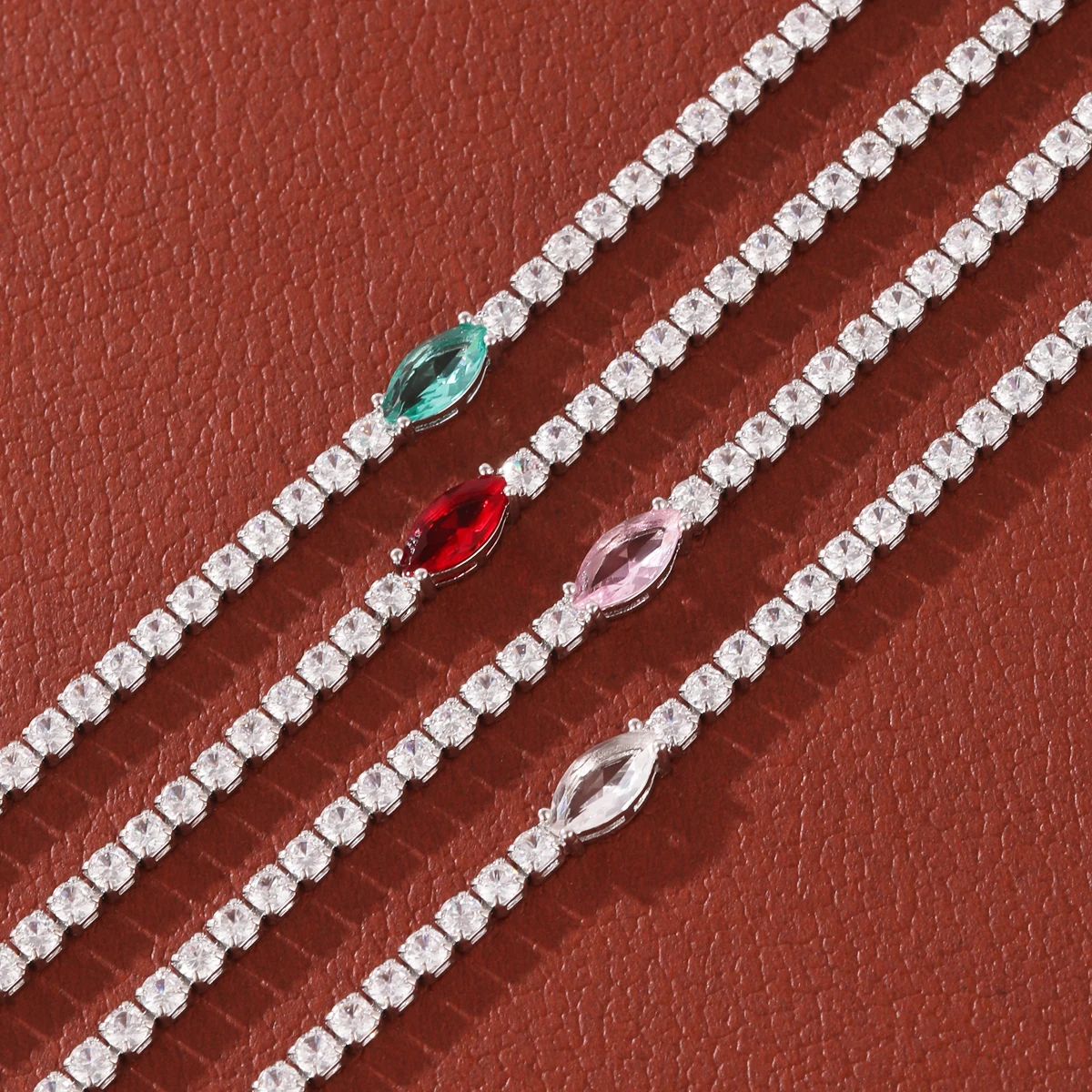 Hochwertiges Zirkonia-Tennisarmband für Damen, Hip-Hop-Trendiges Kristallarmband für Teenager-Mädchen, Kette am Handgelenk, Hochzeitsschmuck
