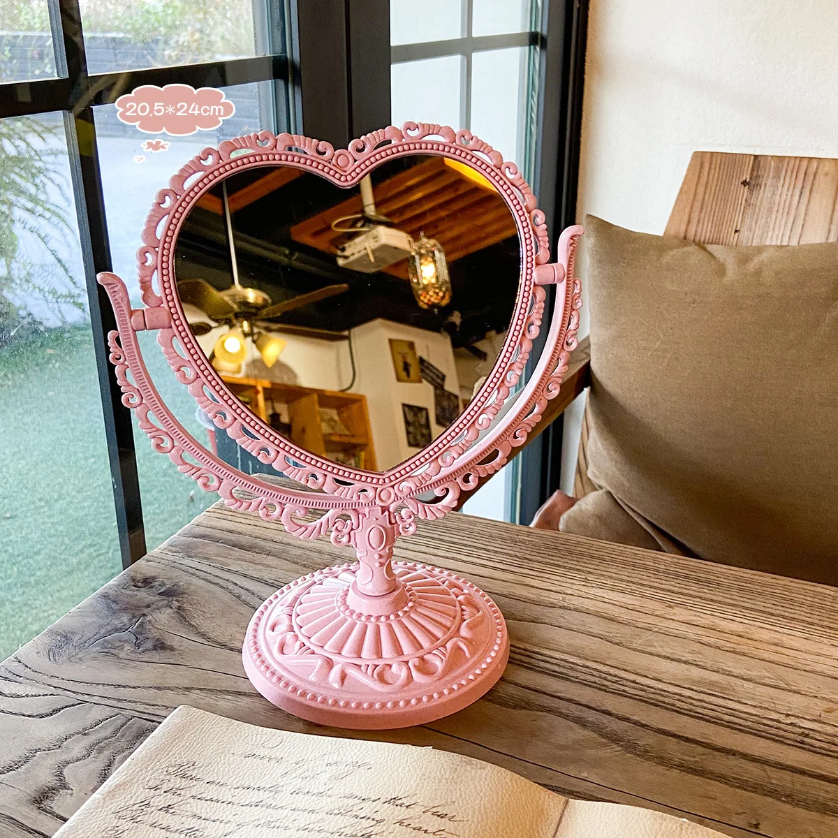 European-Style Retro Double-Sided Makeup Mirror Lovely Girl Oval Princess Cosmetic Mirror Bedroom Heart-Shaped Dressing Mirror