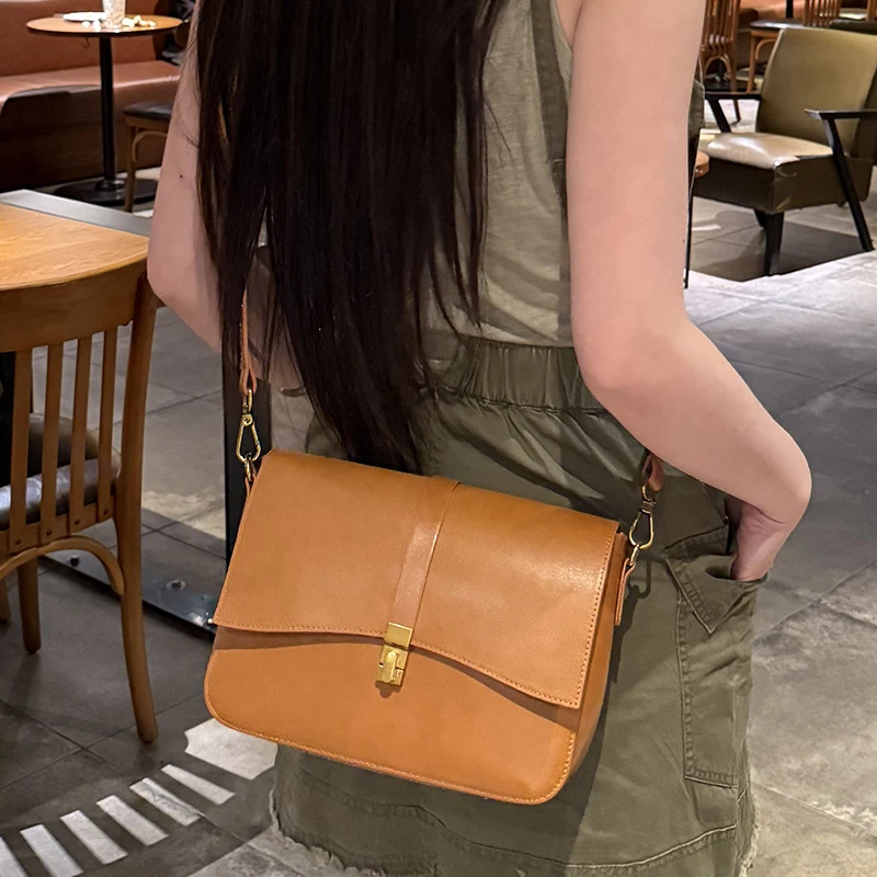 

Women's Genuine Cow Leather Handbags Lady High Quality Cowhide Commuter Shoulder Bags Female Luxury Designer Retro Crossbody Bag