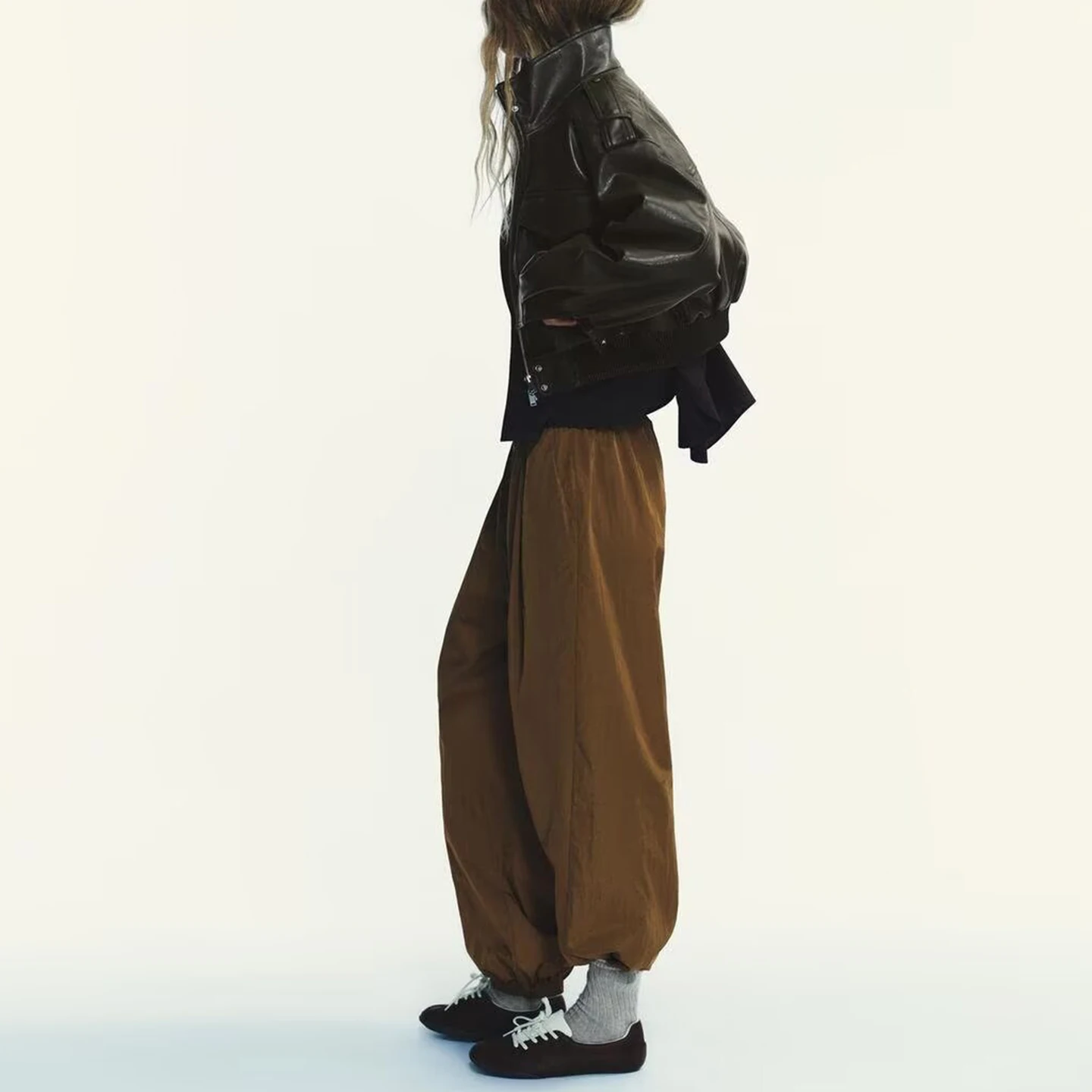 Z 2025 جديد Faion ort جلد Jaet المرأة ملابس خارجية شخصية غير رسمية سستة إغلاق طويل Sve تخفيف Sle