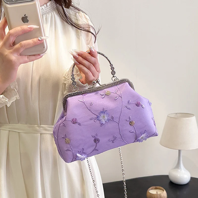 Vintage Shoulder Bags Women Small Chain Crossbody Bags Lock Design Embroidered Handbags Brand Female Purple Clip Messenger Bags