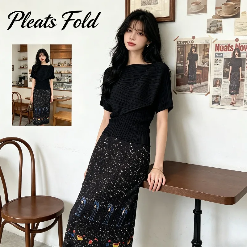 Miyake Pleated 2026 Printed Set for Women Summer Short Sleeve Top and Pleated Skirt Slimming and Fashionable Two-Piece Set Pleat