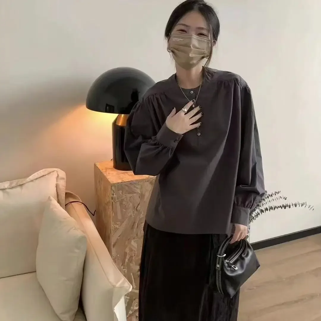 

Новинка ранней весны 2025 года, французский пуловер с полуоткрытой шеей и фруктовой пряжкой, рубашка из чистого хлопка, женский топ