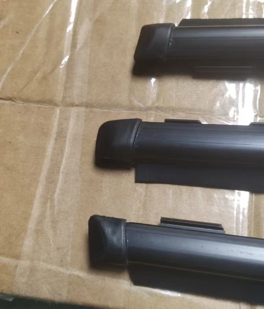 4-teiliges Set Schwarze Türdichtung für Toyota Yaris 1999-2004 Glasfenster-Gummidichtung für Echo für Vios 6818052010 – Detail 3