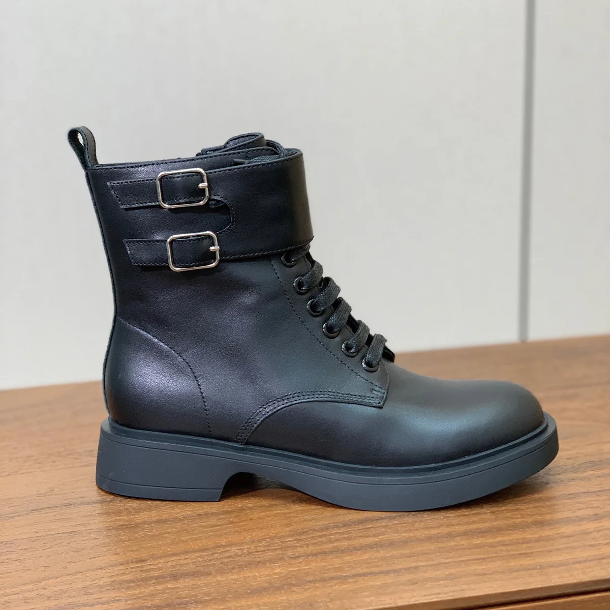 2026 High Quality Winter women shoes casual buckle lace up ankle boots comfortable daily walking footwear ch25030736
