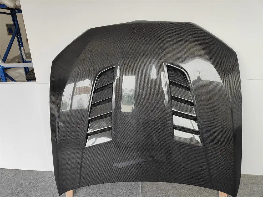 

For 5 Series G30 G36 F90 M5 Body Parts Carbon Fiber V-Style Ventilation Hood Kit Custom Hood for the Latest Models
