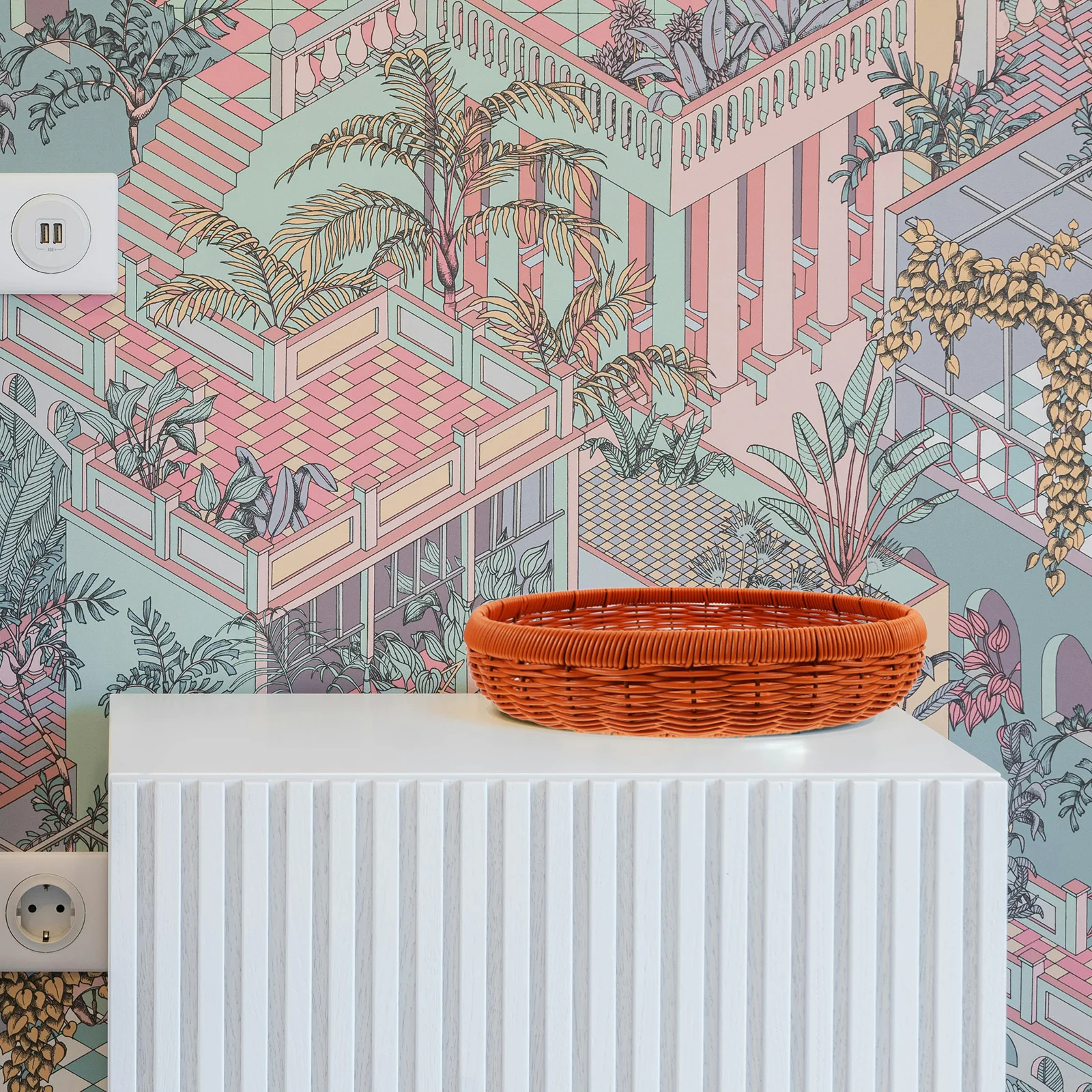 

Round Woven Bread Storage Basket Practical Versatile Plastic Iron Material Easy Carry Stylish Modern Home Kitchen Organizer