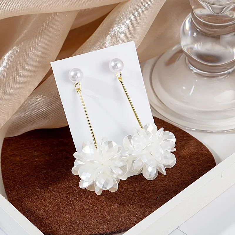 Summer Long Flower Earrings Hand-made Pearl Beaded Korean Fashion Shiny Earrings Sweet Jewelry