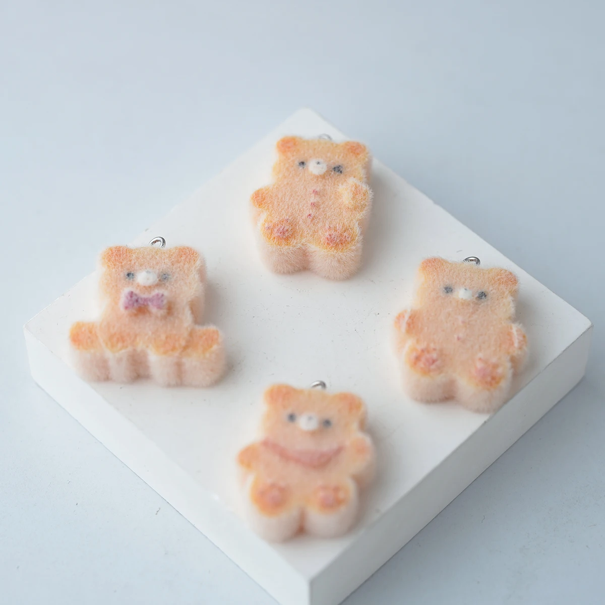 15pcs 3D Bear biscuits Charms Cartoon Flocked resin animals pendant For Bag keychain DIY crafts jewelry make Accessories