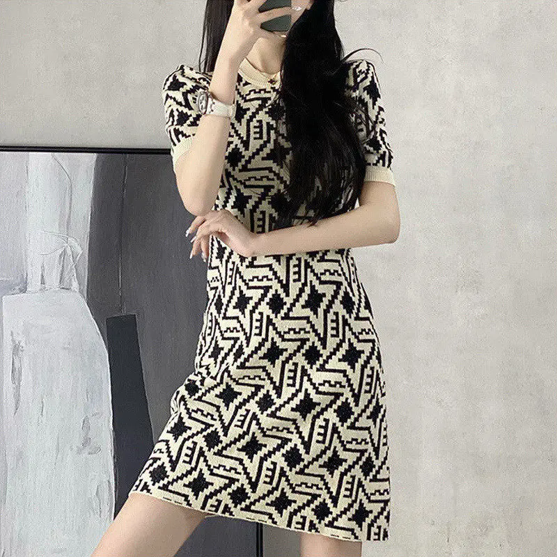 Vintage Jacquard Knitted Sweater Mini Dress Women\'s Summer Elegant Fashion Casual Short Sleeve Sweet Chic Slim Dresses Clothing