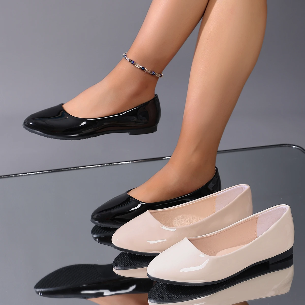 Fashion Single Shoe Flat Bottomed Pointed Casual Work Shiny Surface Women's 42 Plus Size Patent Leather Women's Shoes