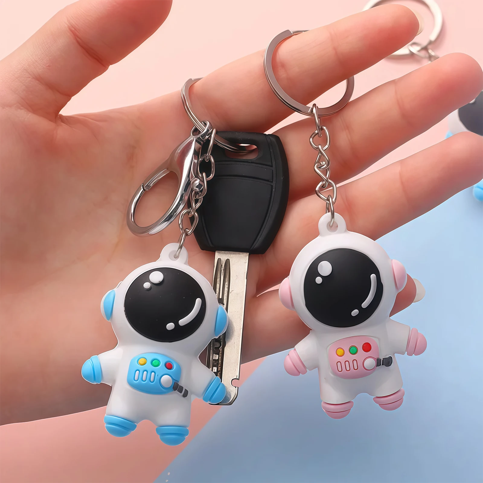 Astronaut Keychain – Cute Cartoon Spaceman Soft Silicone Keyring for Girls & Couples | Playful Bag Charm Gift