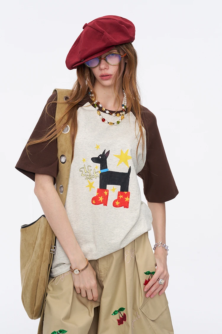 ELFSACK Women's Sweet Short Sleeve Graphic Tee with Cute Print, T-Shirt with Multiple Color Options, Loose Casual Autumn Top