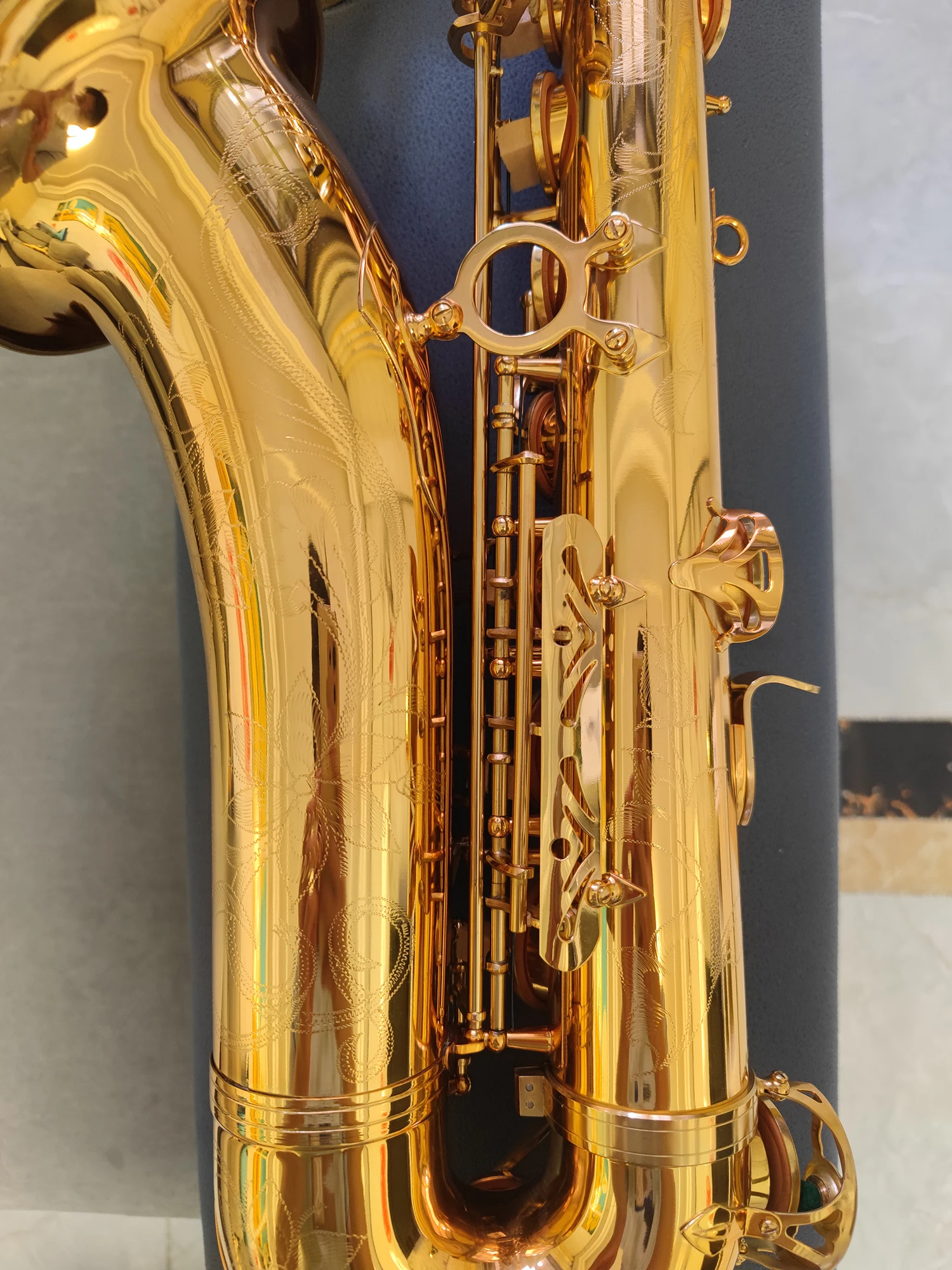 New Q3 B-key professional tenor saxophone advanced deep engraving pattern Tenor sax professional-grade tone jazz instrument