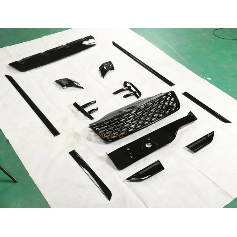 

Полный комплект аксессуаров FULL BLACK EDITION TRIM PACK Aero Kit для 5 серии 2016-2018+