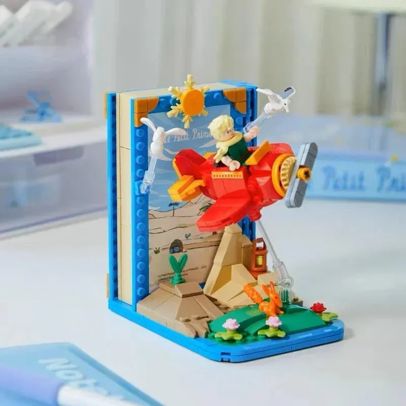 

The Little Prince Airplane Assembly Building Blocks Bookend Toy Building Model Desktop Ornaments Children's Holiday Gift