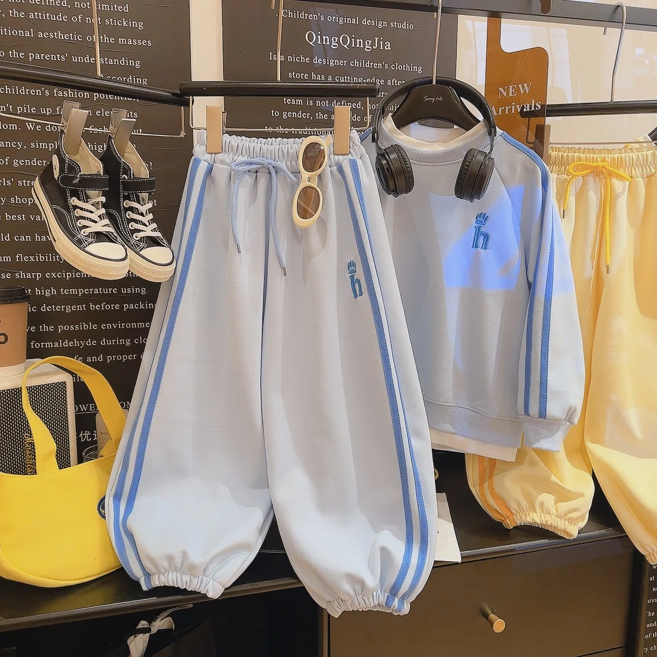 2026 Frühling Herbst Kinderbekleidungssets Jungen Mädchen Langarm-Sweatshirt mit Stickerei + Hose 2-teiliger Kinder-Trainingsanzug 1-14 Jahre – Detail 9