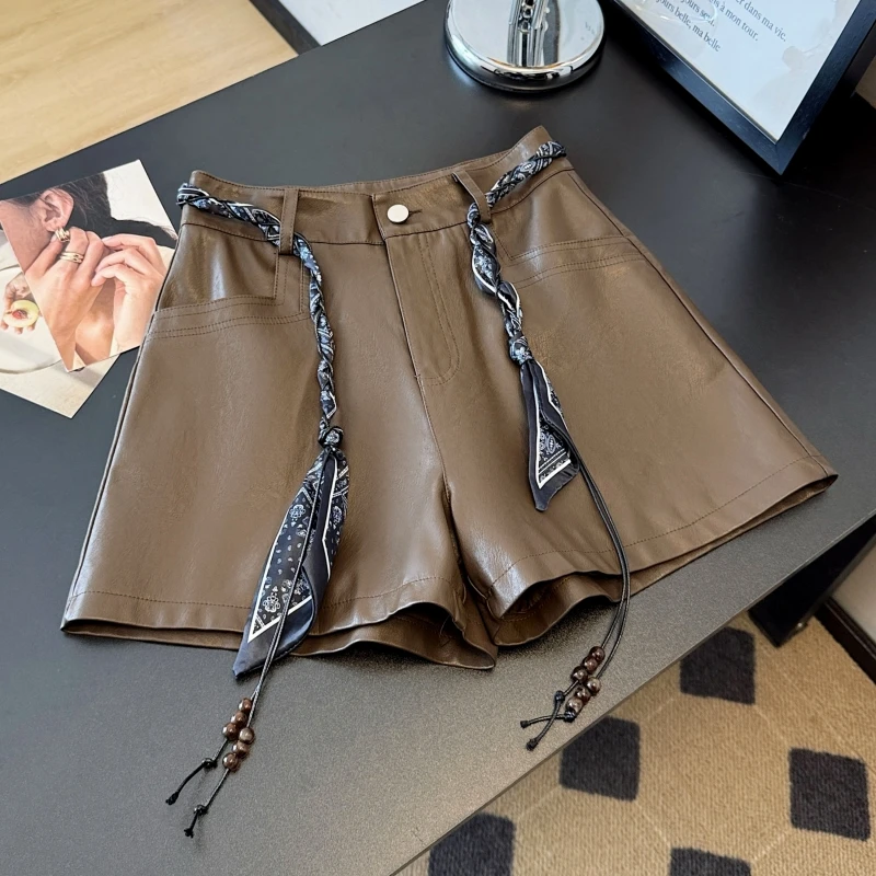 2025年秋冬新作 レディース スカーフタイ付き ハイウエスト ミドル丈パンツ カジュアル ワイドレッグ 五分丈パンツ PUレザーショートパンツ