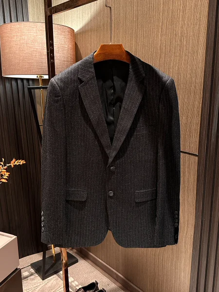 

Классический деловой стиль, приталенный крой, повседневный мужской костюм, новинка весенней коллекции, дышащий полиэстер, технология против сминания