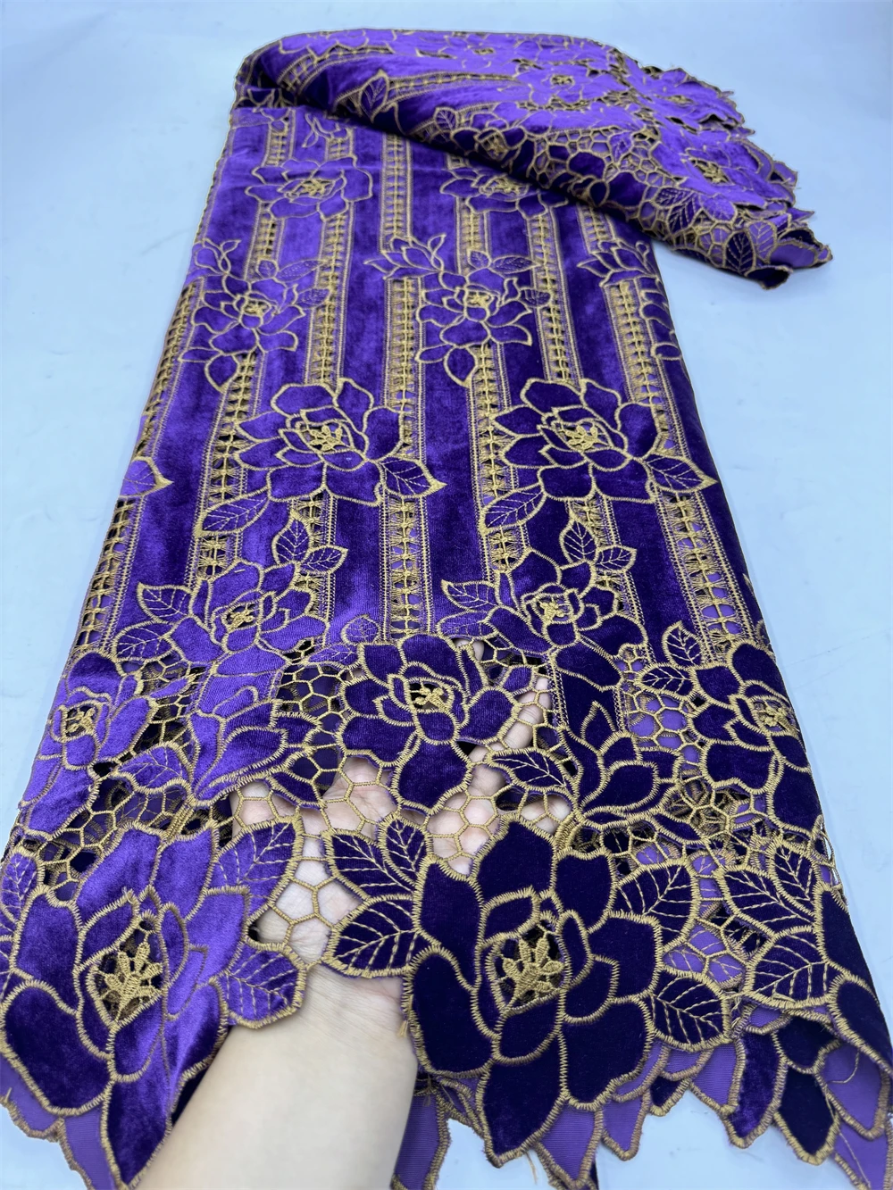 2024 High Quality Nigerian Guipure Lace Fabric African Water Soluble Lace for Women Wedding Christmas Dresses