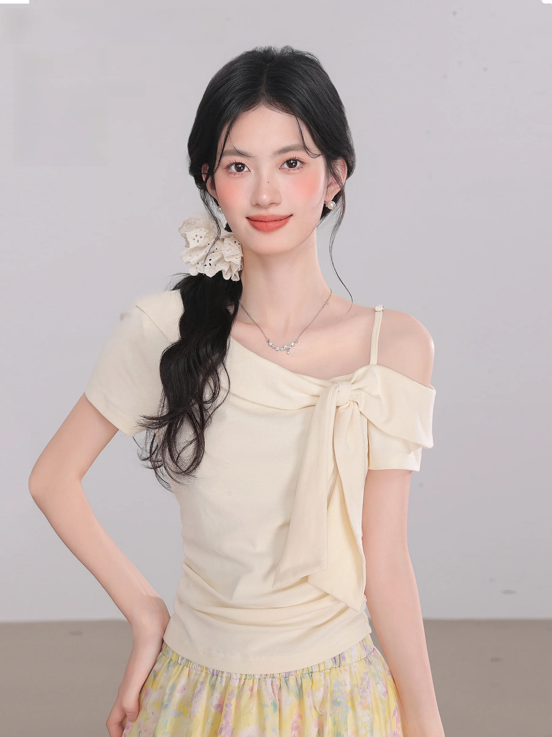 

Lingjiu Summer Unique oulder T-irt Women's Knot Waist-Cinching ort-Sve Pure Cotton Commute Sle UV Protec...