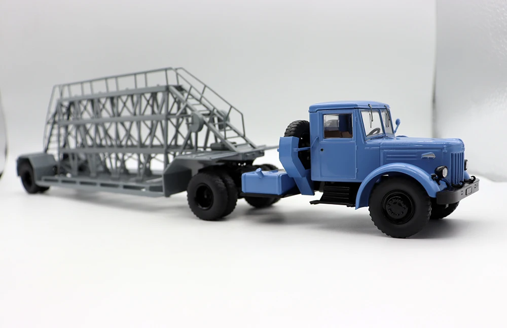 NEW SSM 1:43 Scale MAZ-200B with Semi Trailer Prefab USSR Long Truck Models For collection gift