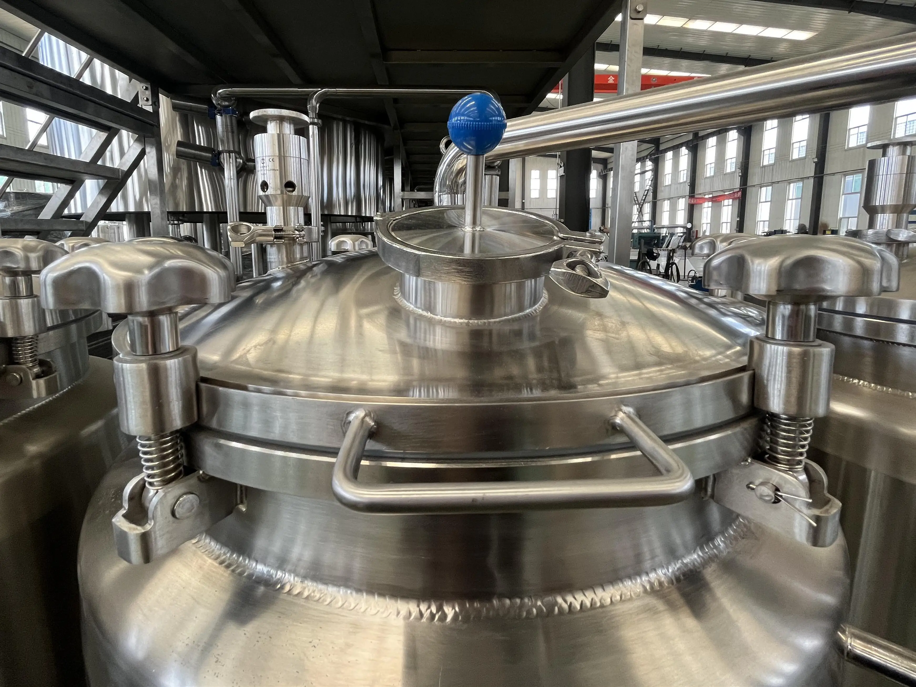 Dimple Cooling Jacket Wholesale Beer Brew Beer Mini Brewery Equipment Beer Fermentation Tank Stainless Steel Double Wallet