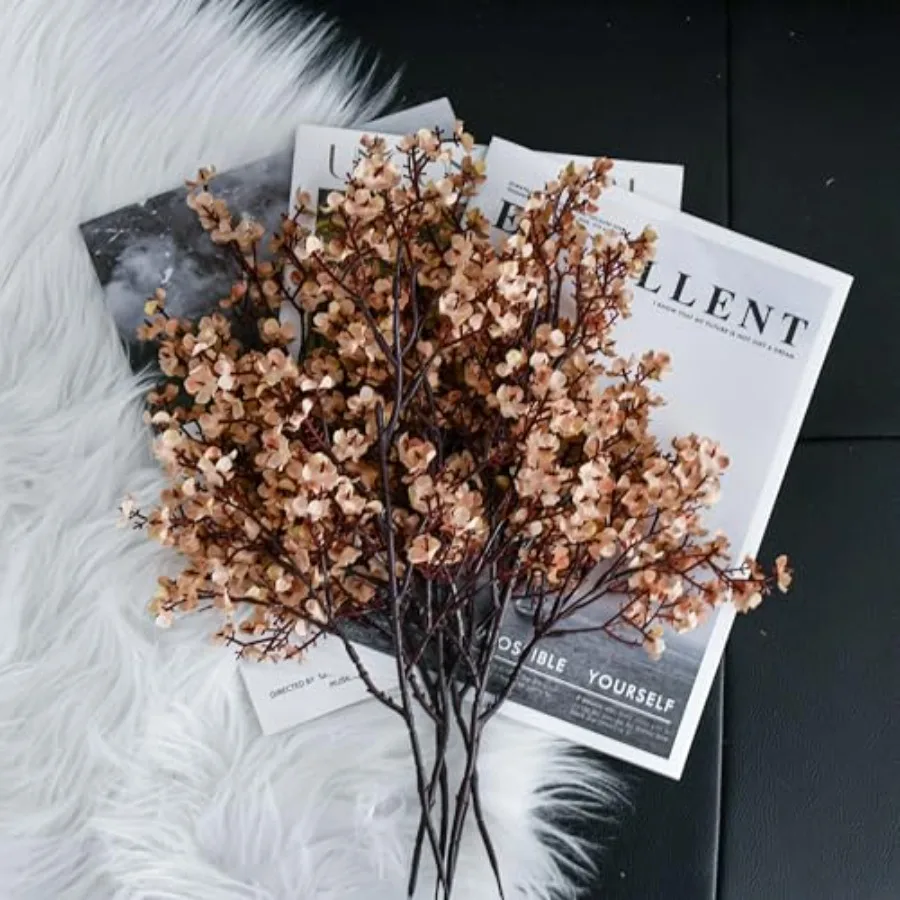 زهور تنفس صناعية بنية فاتحة للأطفال 6 حزم جيبسوفيلا حريرية مع سيقان قابلة للانحناء لتزيين حفلات الزفاف في الخريف