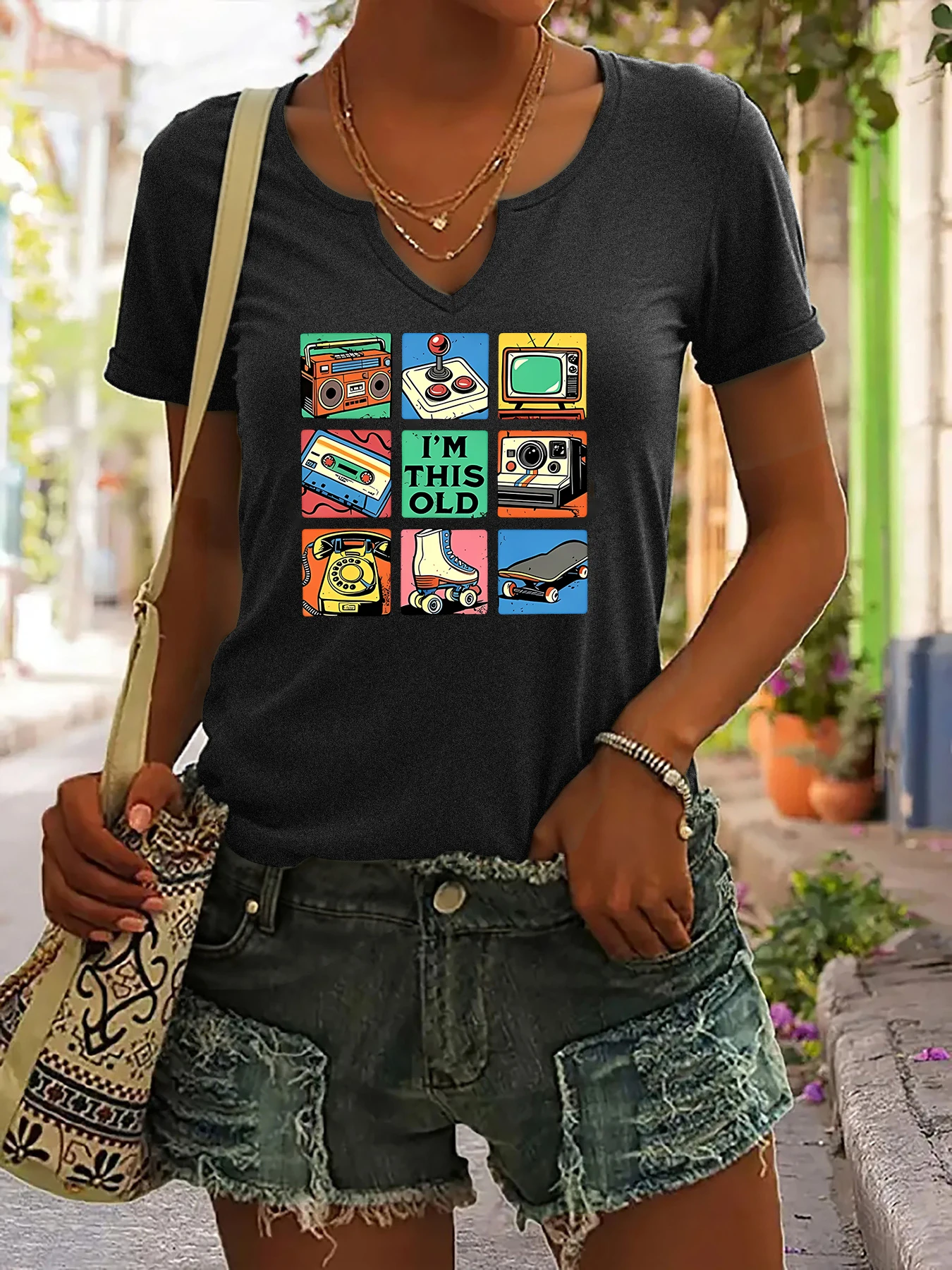 Women Summer Notch V Neck Short Sleeve T-Shirt, I'M THIS OLD Retro Vintage Gadget Grid Graphic Print Casual Nostalgic Tee