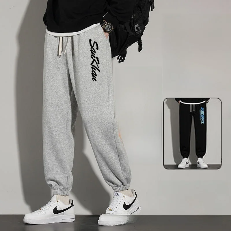 

Модные повседневные мужские спортивные брюки на флисовой подкладке, свободного кроя, больших размеров, с принтом, с манжетами, осенне-зимние, уличный стиль