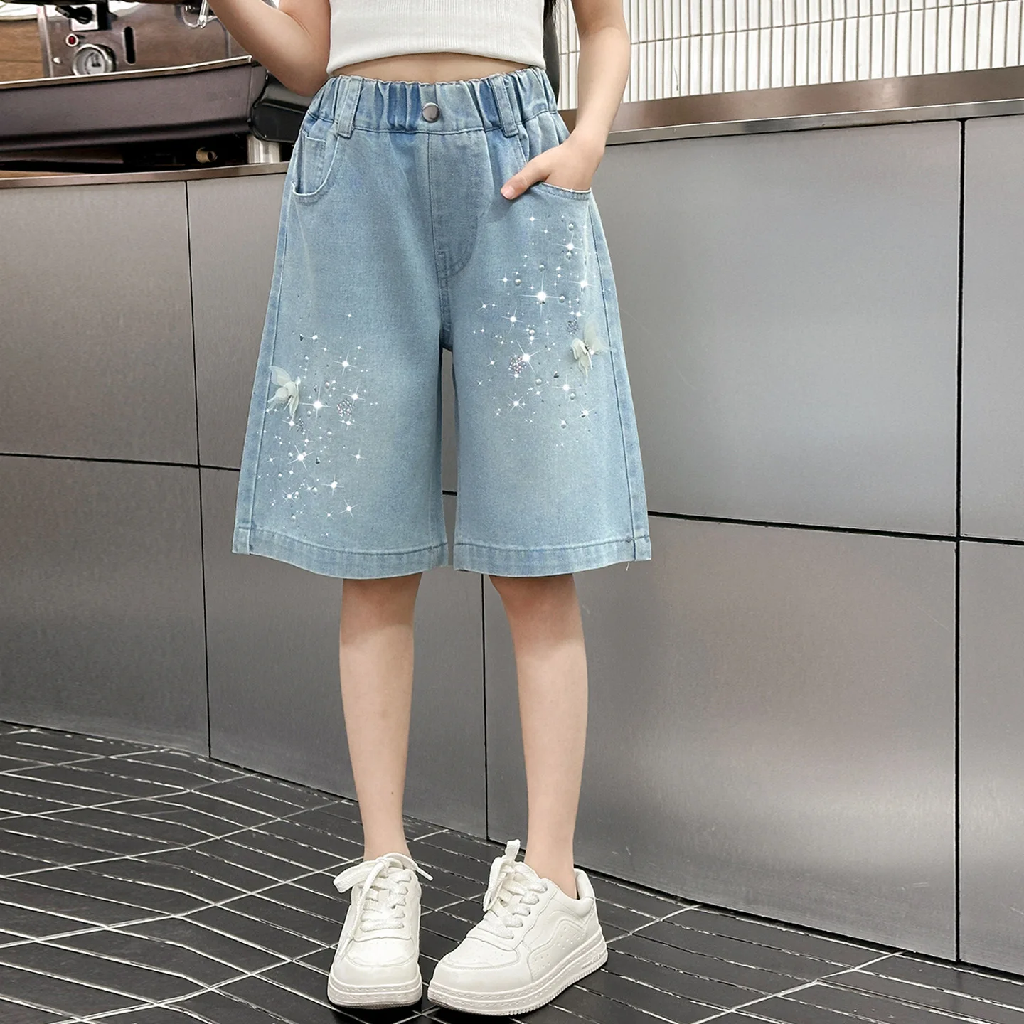 New Summer Girls Denim Shorts Thin Bling Butterfly Rhinestone Five Point Capri Pants 4-14Y Casual Elastic Waist Teens Kids Pants