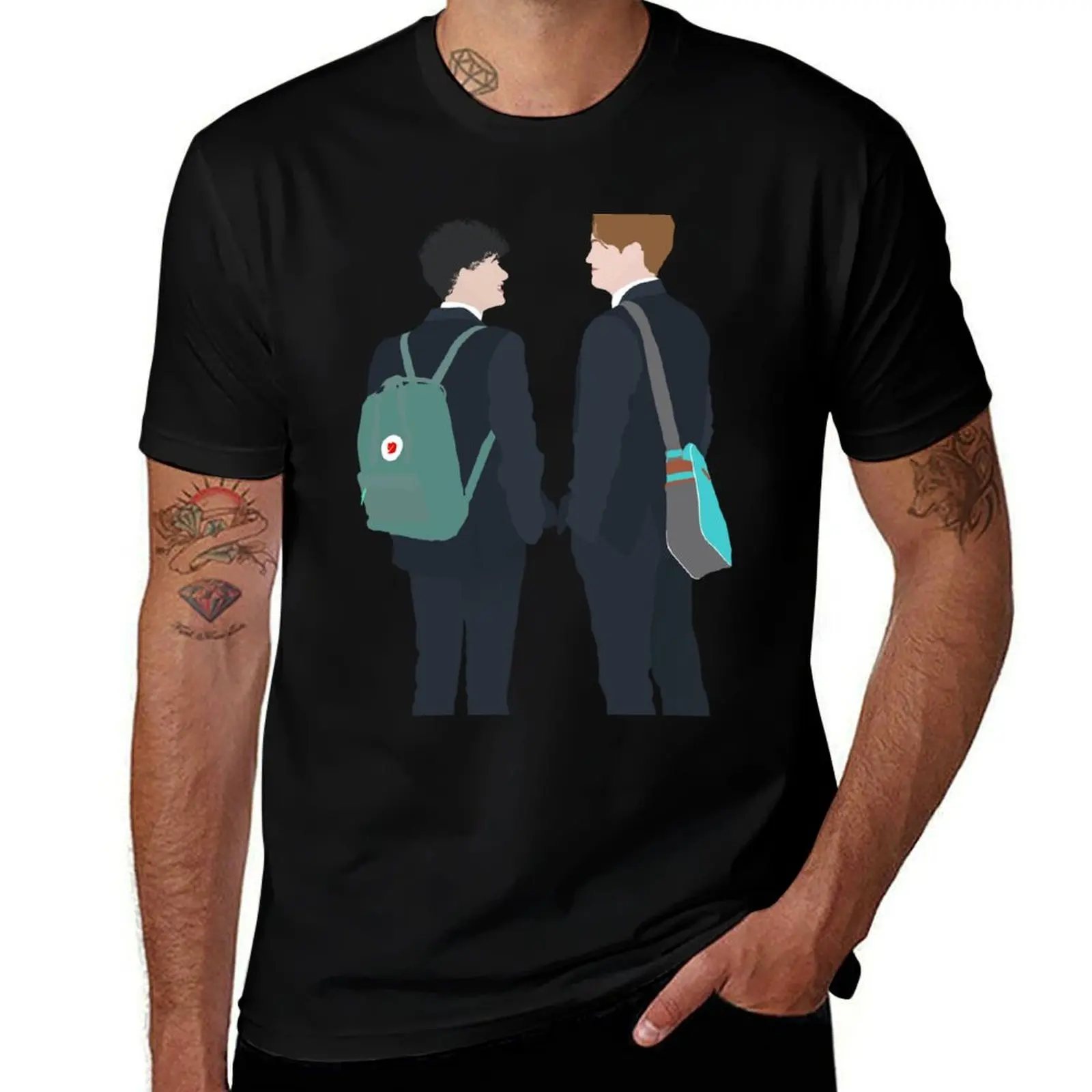 Nick et Charlie, garçon rencontre garçon. les garçons deviennent amis. les garçons se font du malaise. T-shirt décontracté pour tenue quotidienne