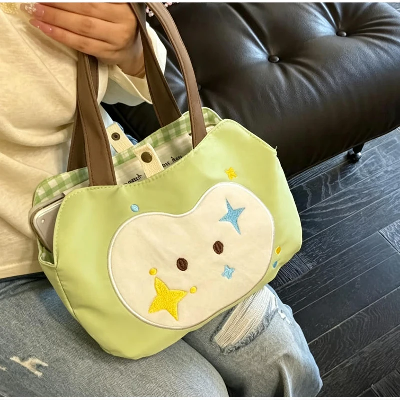 Apfel-förmige Umhängetasche, Damenhandtasche, Niedliche Leichte Kompakte Tasche für Reisen, Einkaufen & Freizeitausflüge, Druckknopfverschluss – Detail 16