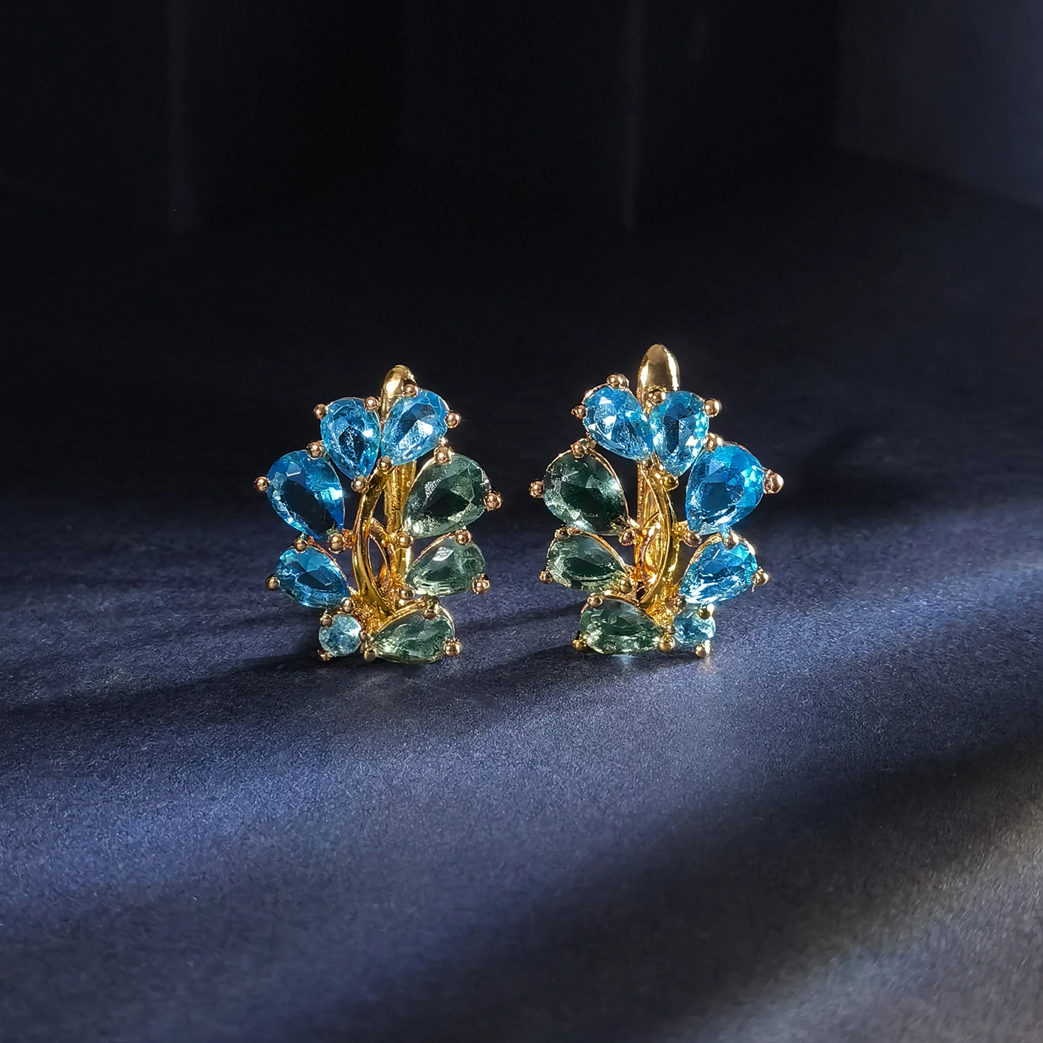 

Flower Sky Blue Zircon Women's Earring Rose Gold Clip Earrings