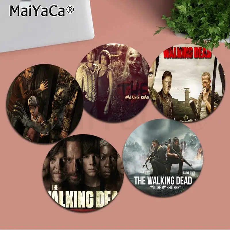 

The Walking Dead Mousepad 20x20cm Round Desktop Desk Mat Kawaii Gaming Accessories Students Writing Pad Mouse for PC Desk Pad