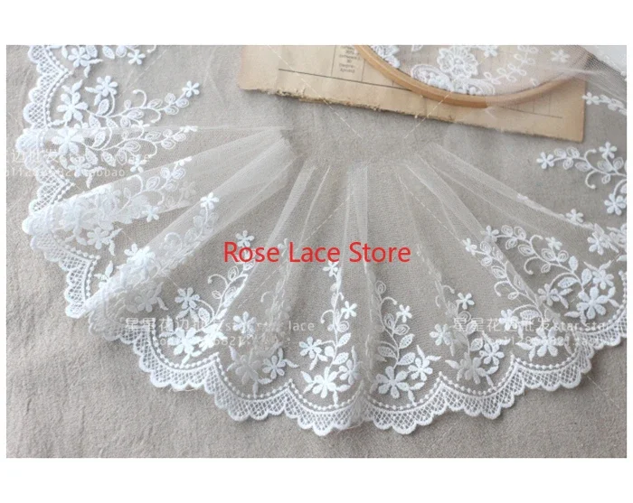 

5 yards flower embroidery Lace Trim,white Scallops tulle lace trim, For Wedding Gown,Bridal Hairband,Skirts, children's clothing