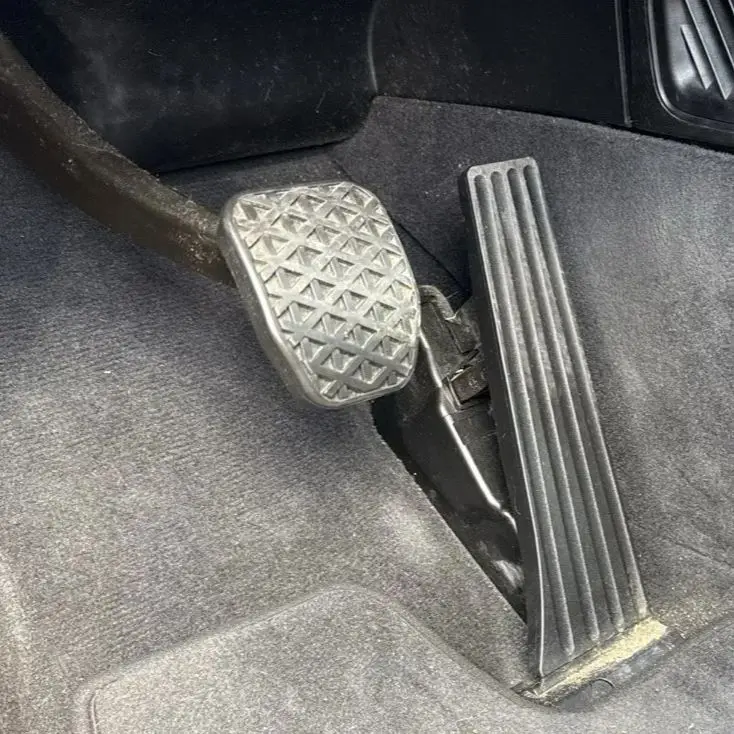 AT Brake Accelerator Pedal Cover for BMW M2 M3 M4 M5 M6 I3 I8 2016 2017 2018 2019 Car Pedals Accessories