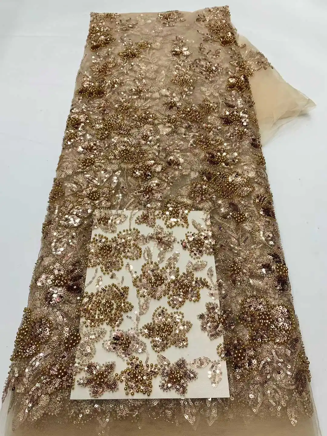 Nigerianischen Luxuriöse Afrikanische Perlen Spitze Stoff Hohe Qualität Pailletten Stickerei Afrikanische Französisch Spitze Stoff Für Nähen Kleid