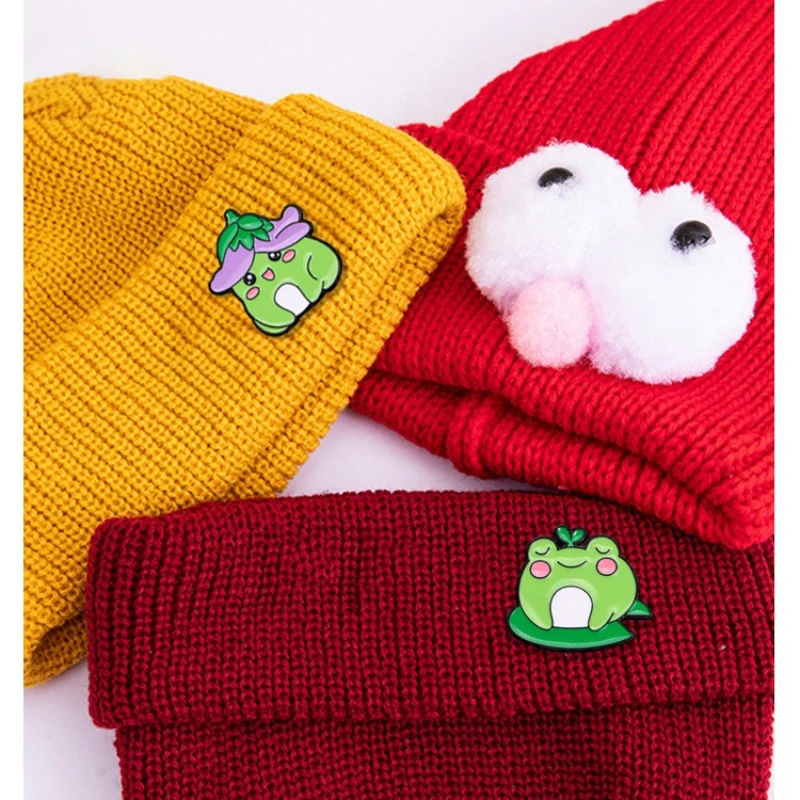 Cute Different Shapes Cartoon Frog Brooch Zinc Alloy Enamel Small Animal Badge Pin For DIY Bag Clothing Hat T-shirt Accessory