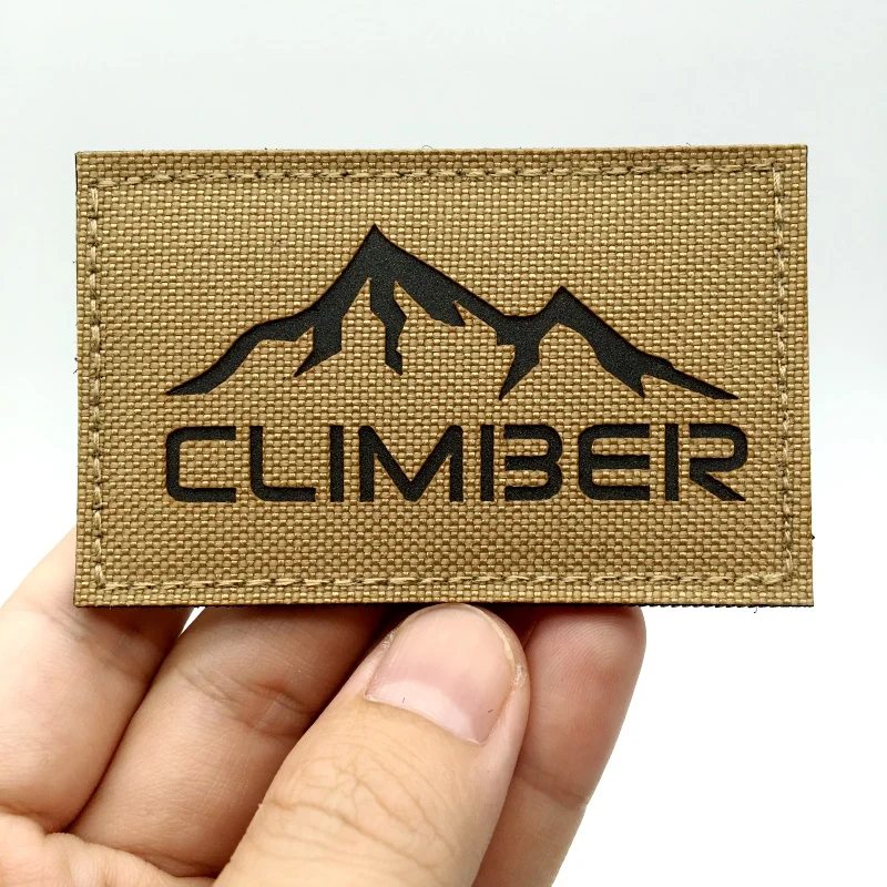 1pc High-Visibility Reflective Mountaineering Patches - Hook and Loop Fasteners - Reusable Backpack Hat Stickers, Fashionable