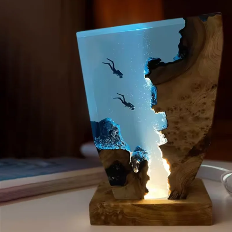 B97A-Seabed Exploration Organism Resin Table Light 2 Divers Resin Table Light Seabed Exploration Theme Night Light