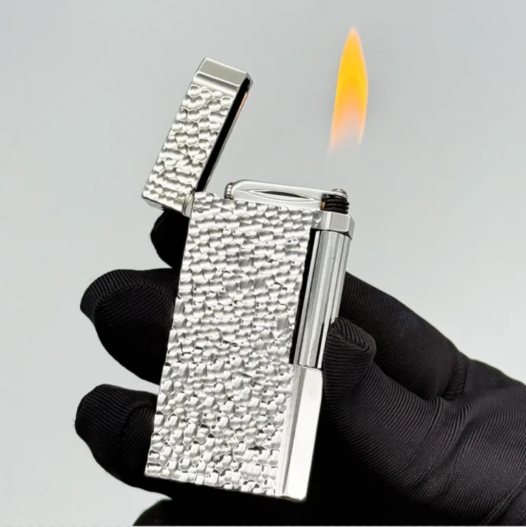 Meteorite Crater Hammered Texture Soft Flame Lighter, Metal Engraved Refillable Butane Gas Lighter, Luxury Smoking Collectible