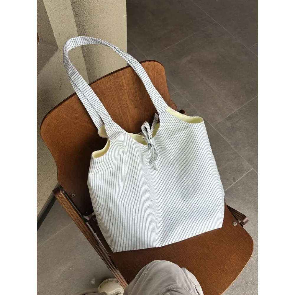 

Creative Bowknot Underarm Handbags Stripe Carry Bags Large Capacity Shoulder Bag Simple Shopping Bag Casual Tote Bags