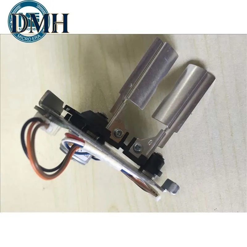 

Аксессуары для проекторов DMH-H268AI: световой клапан-затвор для Epson EB-440W/450W/450T/450Wi/455Wi/460/460i/460T/460e/465Wi/84H/824H/8