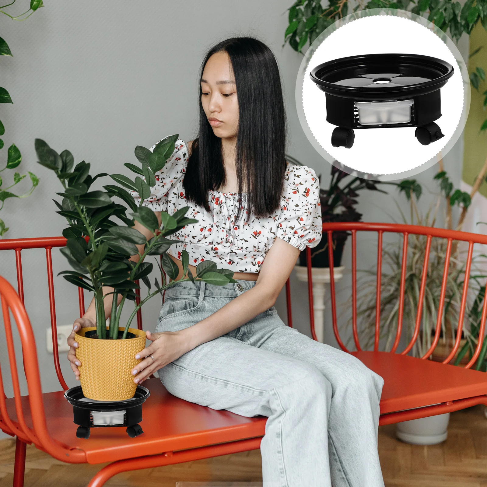 

Plastic Flowerpot Tray with Wheels Durable Flower Pot Stand Balcony Planter Base Plant Rack Water Storage Flowerpot Rack