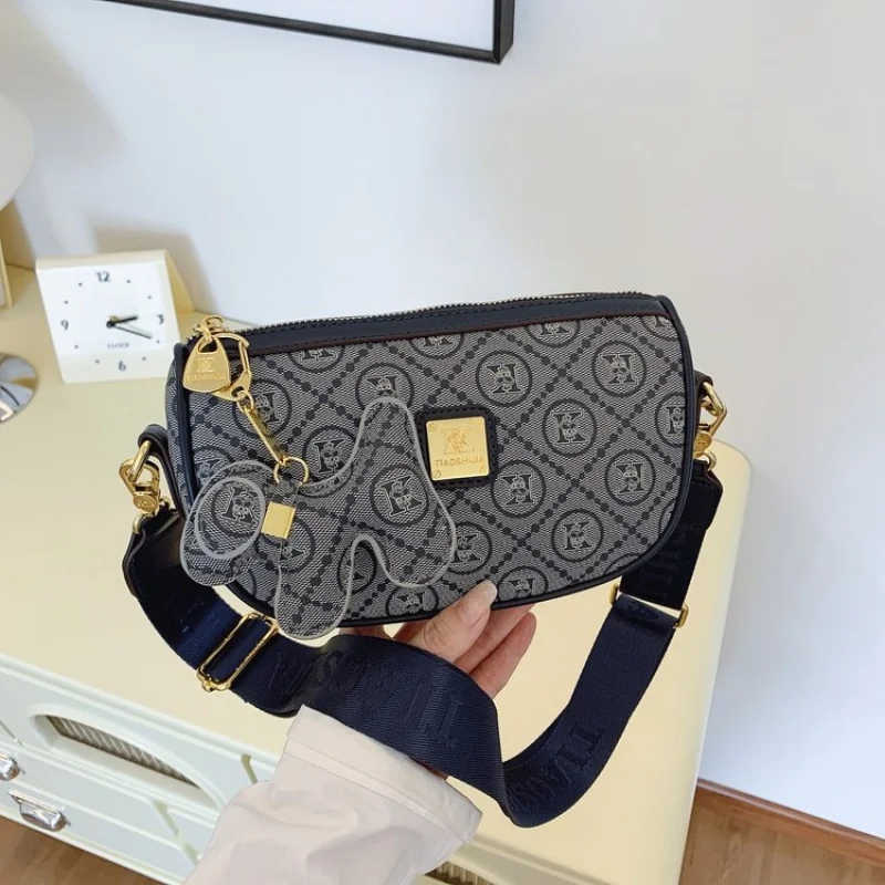 

Роскошная женская сумка через плечо из кожи с рисунком камелии и модным парижским повседневным легким повседневным стилем ​